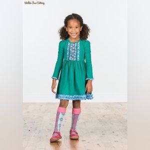 Matilda Jane size 8 green dress. Perfect for the holidays.